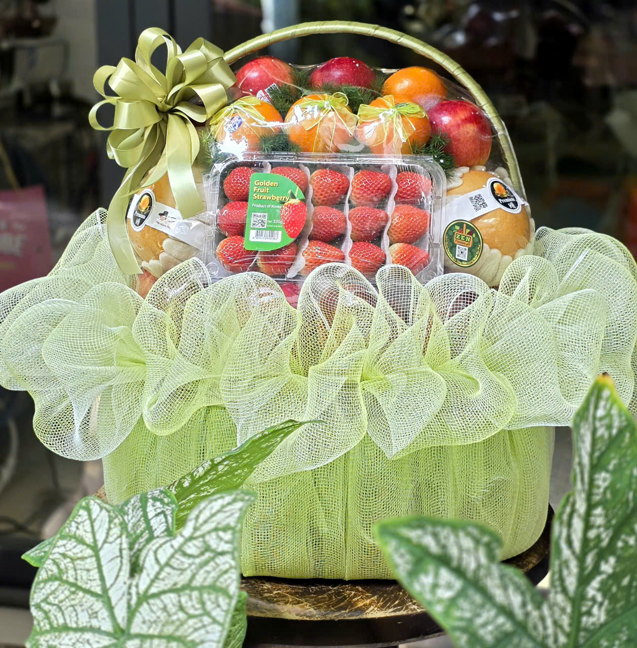 Giỏ Trái Cây Thăm Bệnh Tone Xanh Cốm 1tr350